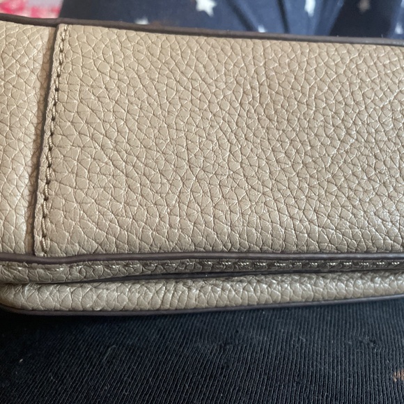 Michael kors ipurse - Picture 6 of 7